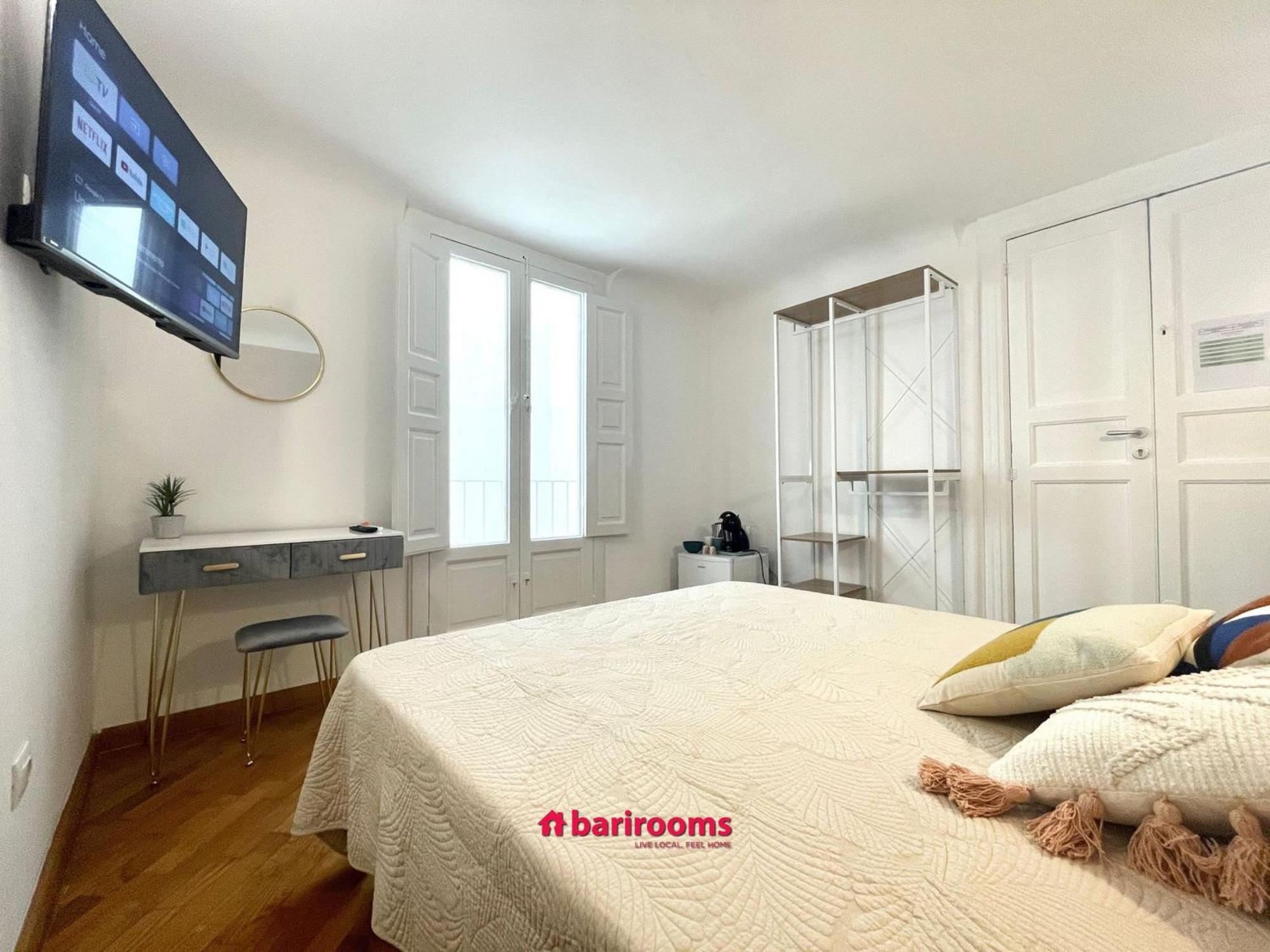 Gasthuis Barirooms - Imbriani 15 *